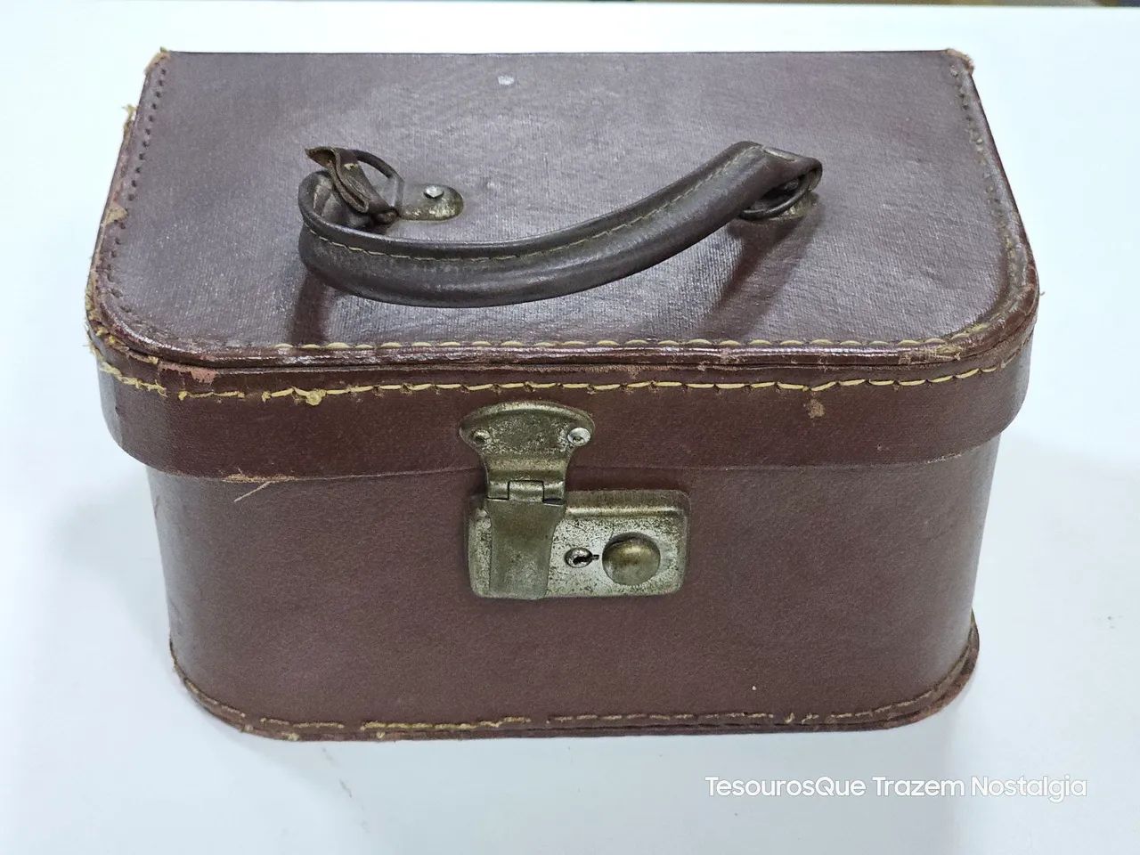 Maleta Em Couro Antiga Fabrica de Malas 23 cm