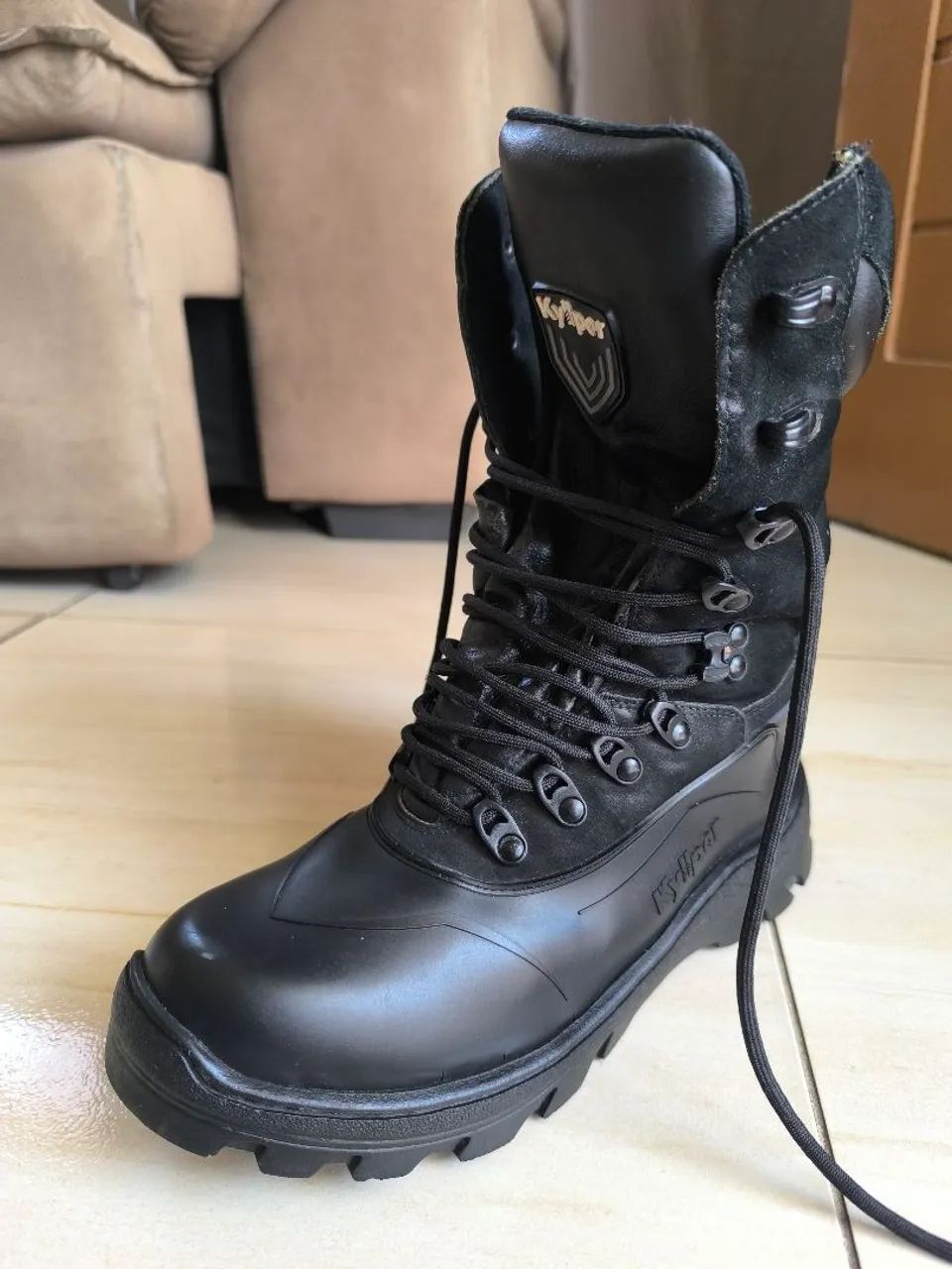 Bota  PRF