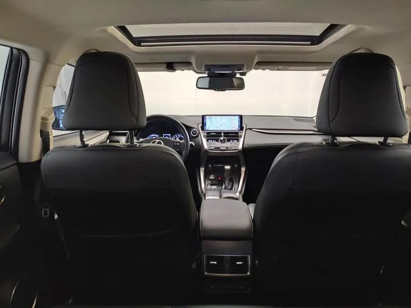 Lexus NX-300 H Luxury 2.5 16V Aut., foto 17 de 20