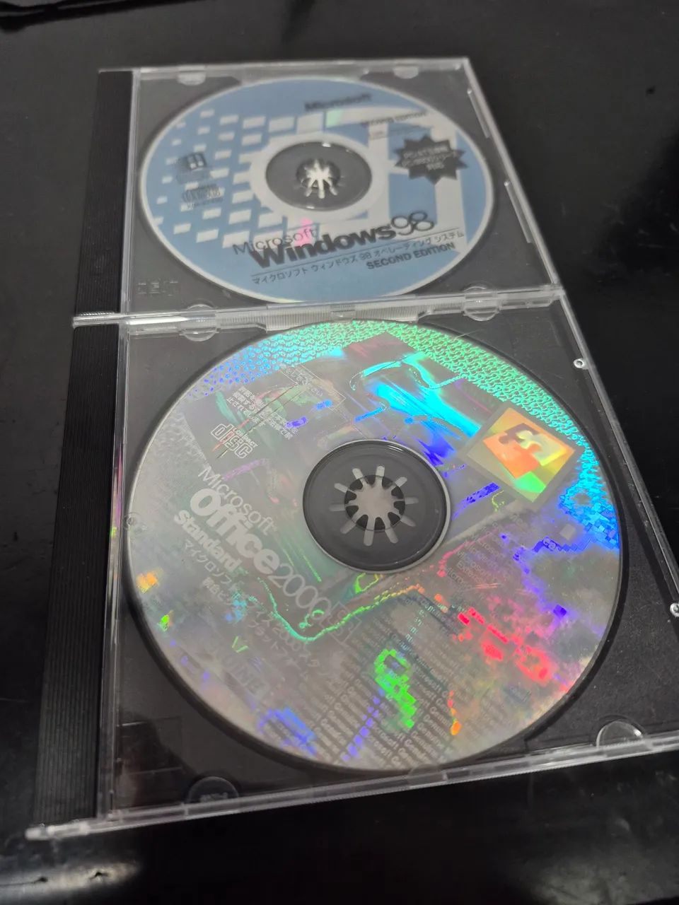 CDs Japonês Office 2000 e Windows98