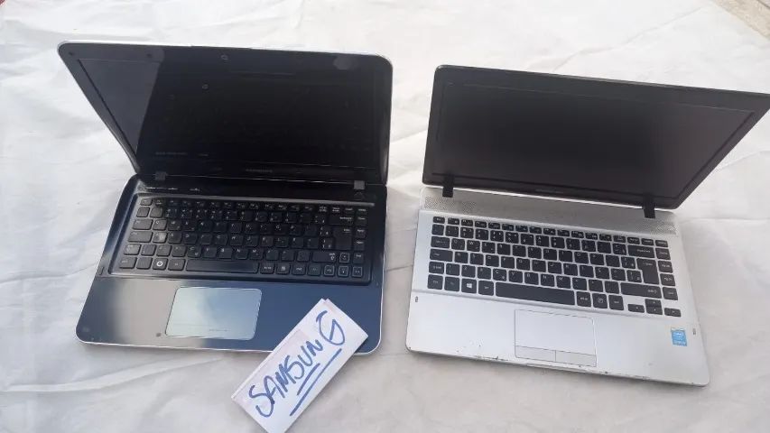 Notebook Samsung tamanho 14 polegadas sem placa mãe  Venda pra peças nao funciona.