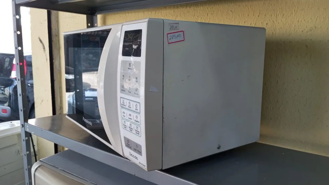 Microondas Panasonic 21L 127v - Foto 2