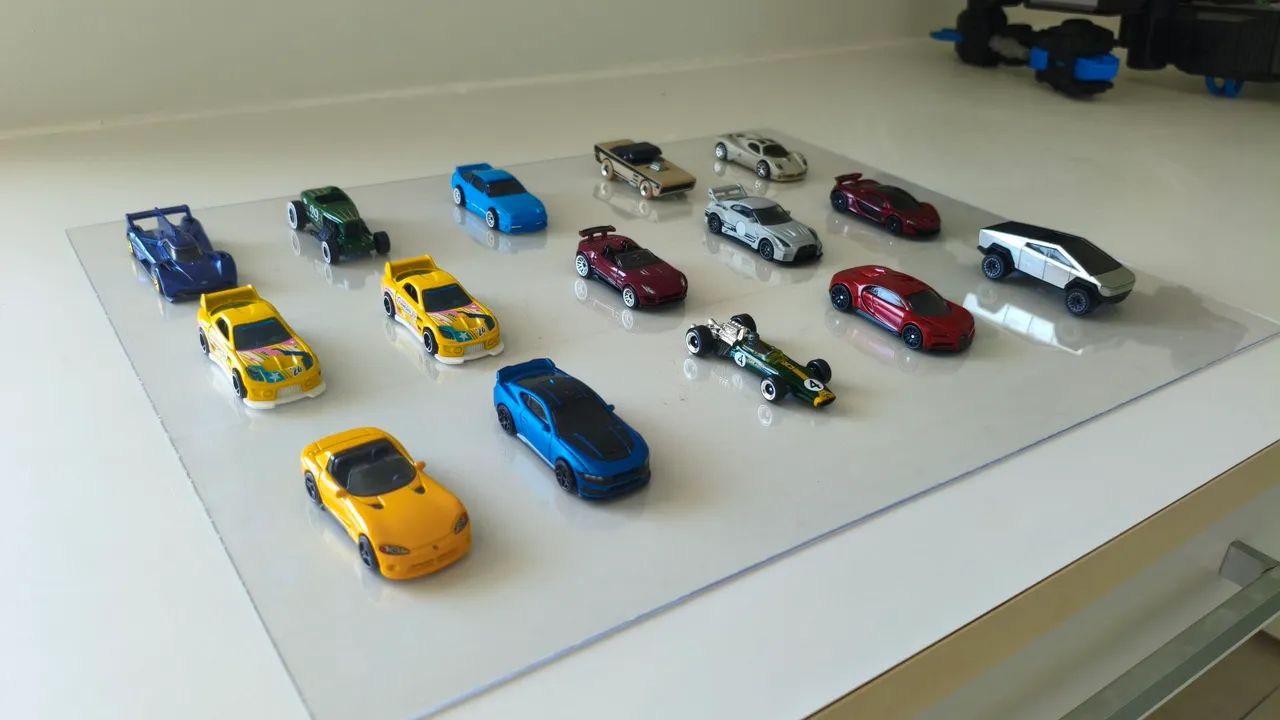 Carrinho Hotwheels coleção - Foto 2