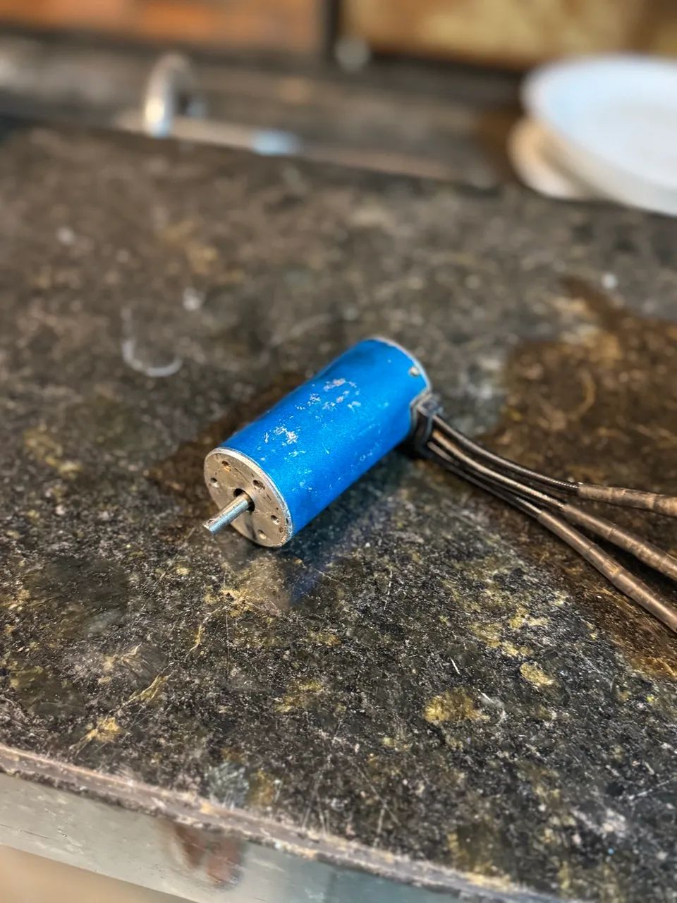 Motor brushless Automodelo 2250kv  - Foto 2