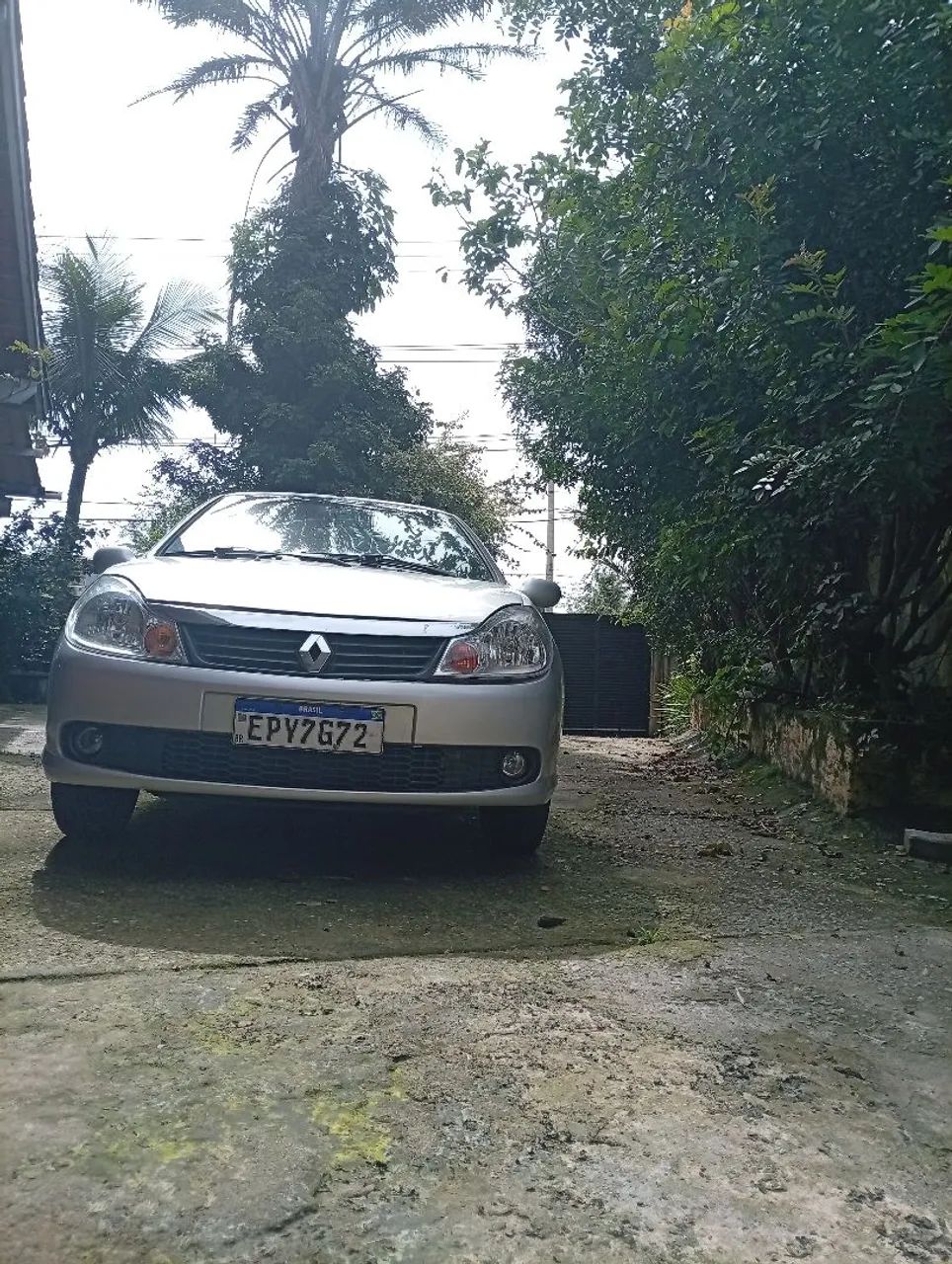Renault Symbol SYMBOL Expression Hi-Flex 1.6 8V 4p 2011