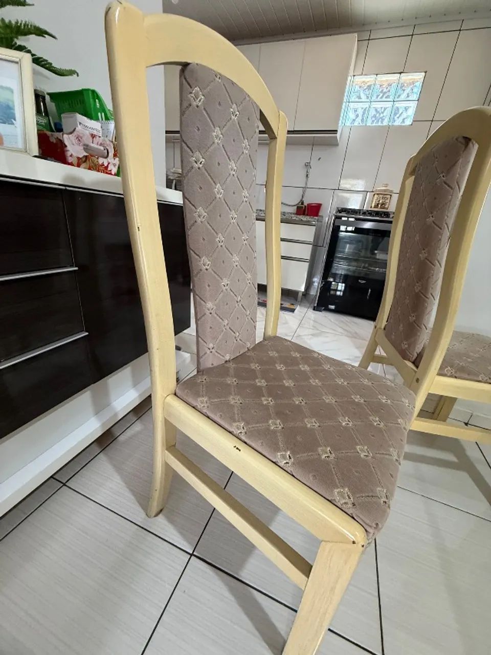 Mesa de Jantar com 6 cadeiras - Foto 2
