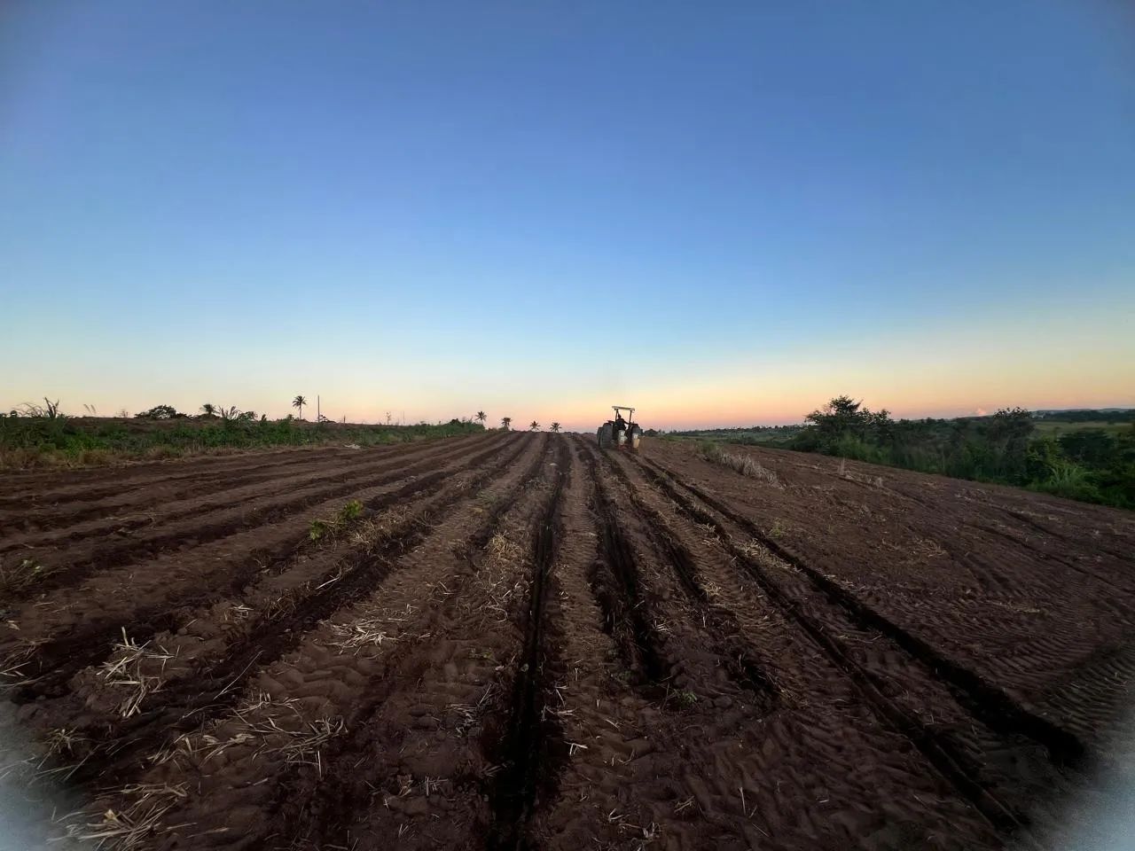 terreno em glória do goita 