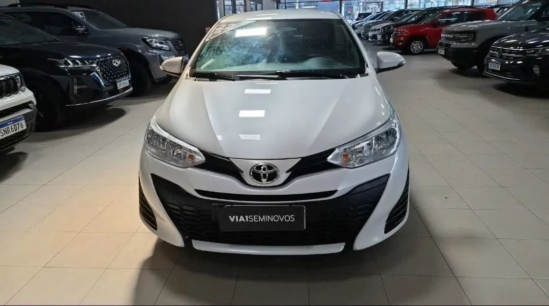 Toyota Yaris XL 1.5 FLEX 16V 5P AUT. 2022