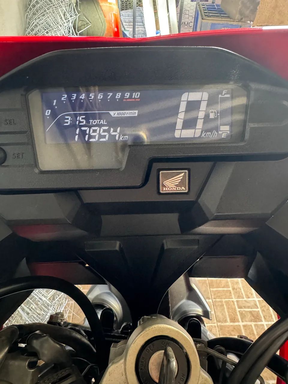 Vendo XRE muito nova - Foto 7