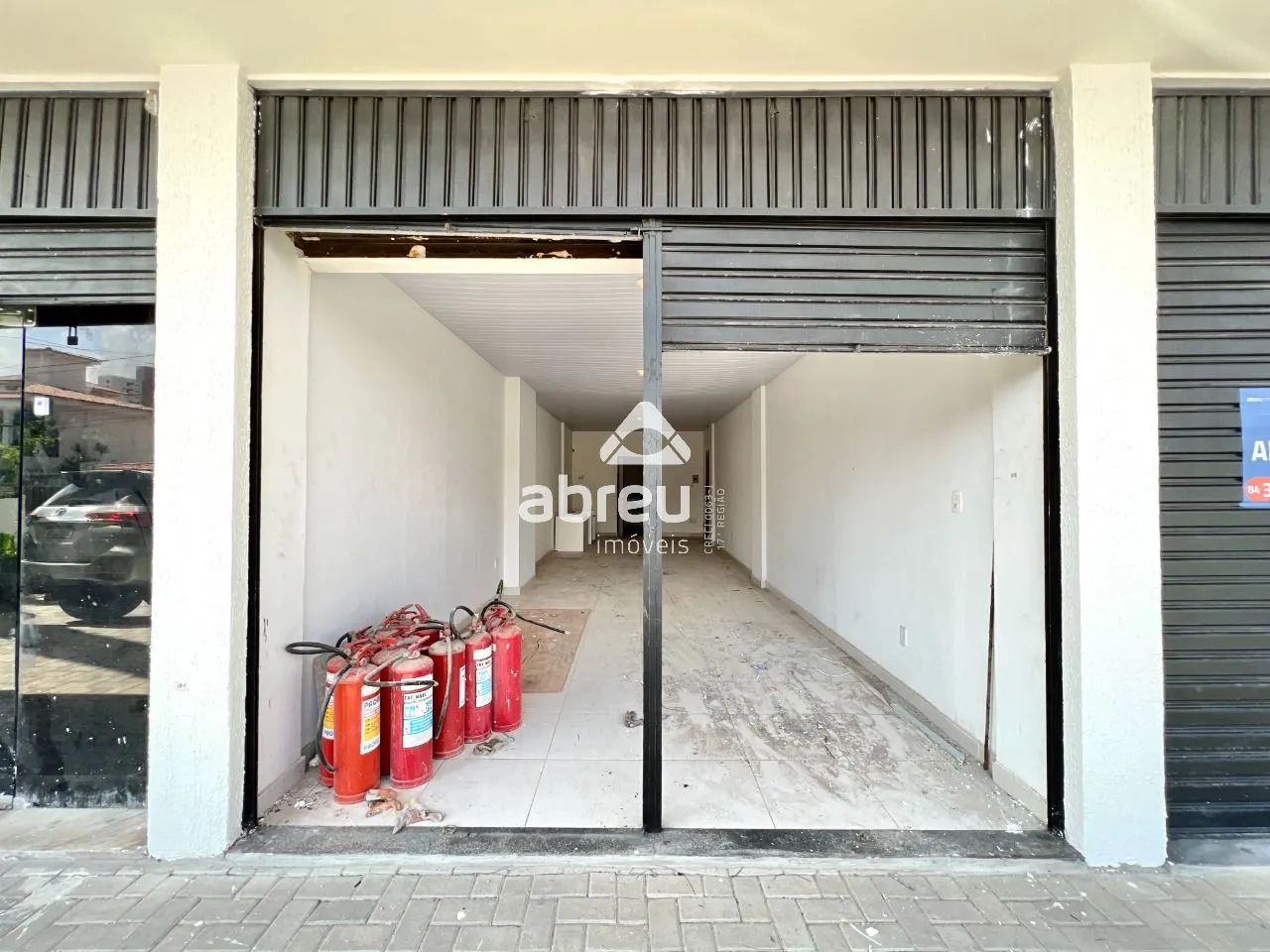 Excelente oportunidade de aluguel de loja (n°11), no Edifício Cecom, localizado na Avenida - Foto 2