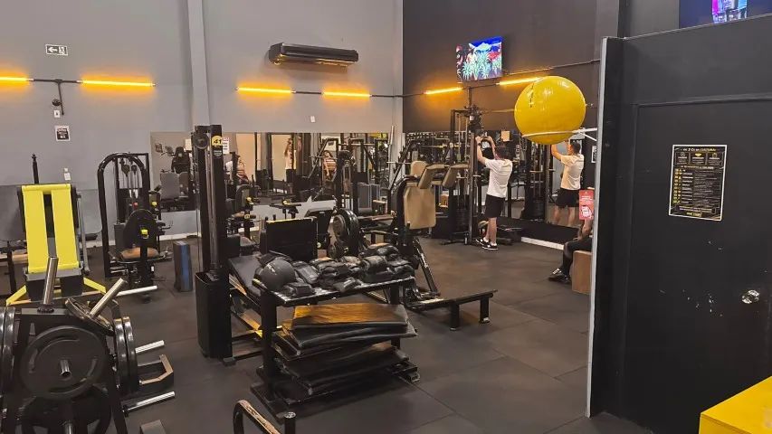Aparelhos de musculação - Foto 3