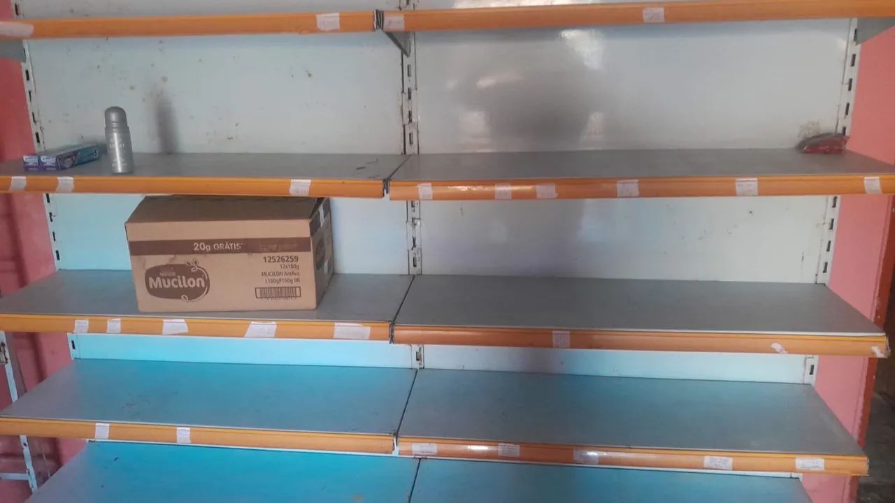 ? VENDO 10 PRATELEIR! - Foto 3