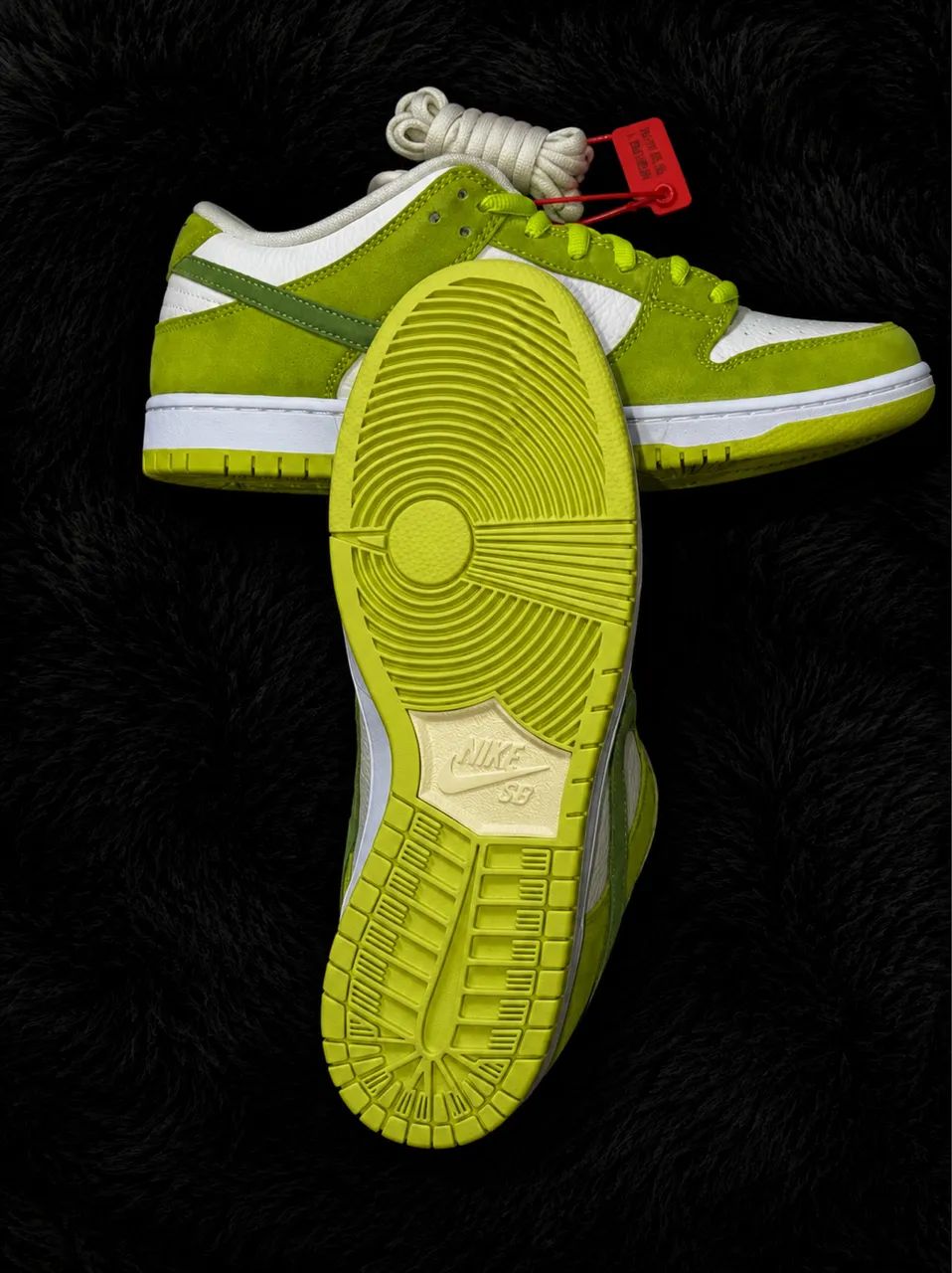 Tênis Nike Dunk SB Sour Apple - Foto 2