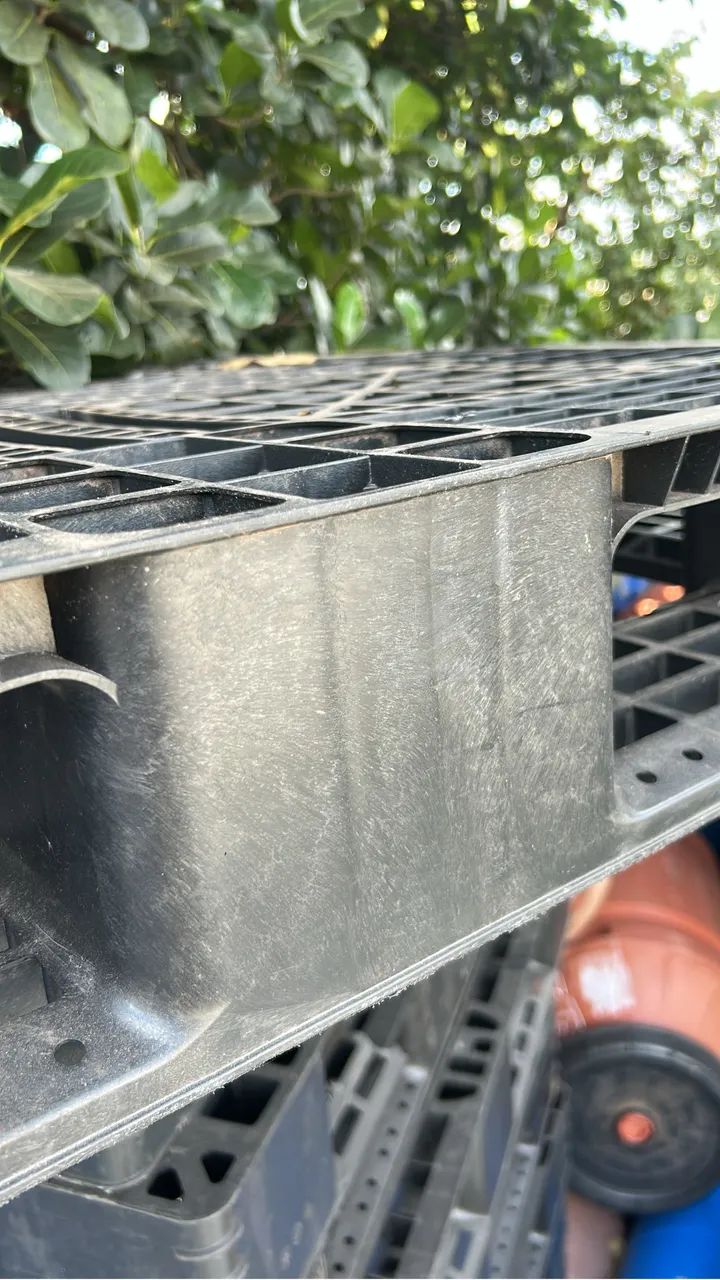 Paletes plásticos Reforçados  - Foto 3
