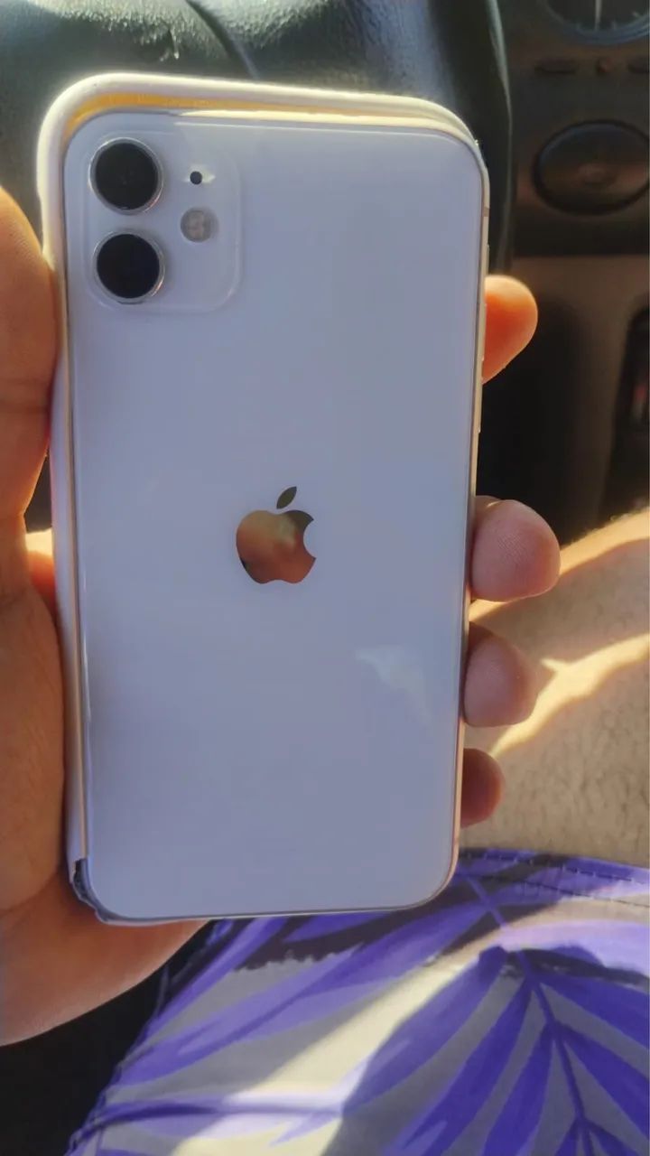 iPhone 11 normal  - Foto 2