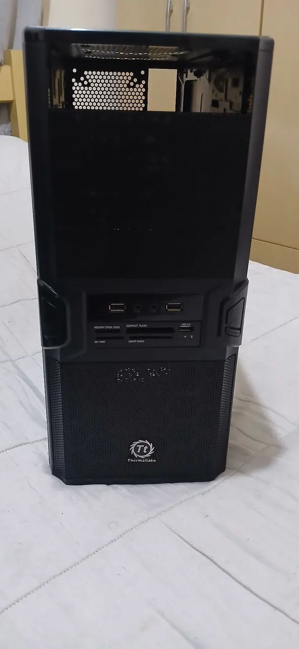 Gabimete  gamer thermaltake v3 Black edition