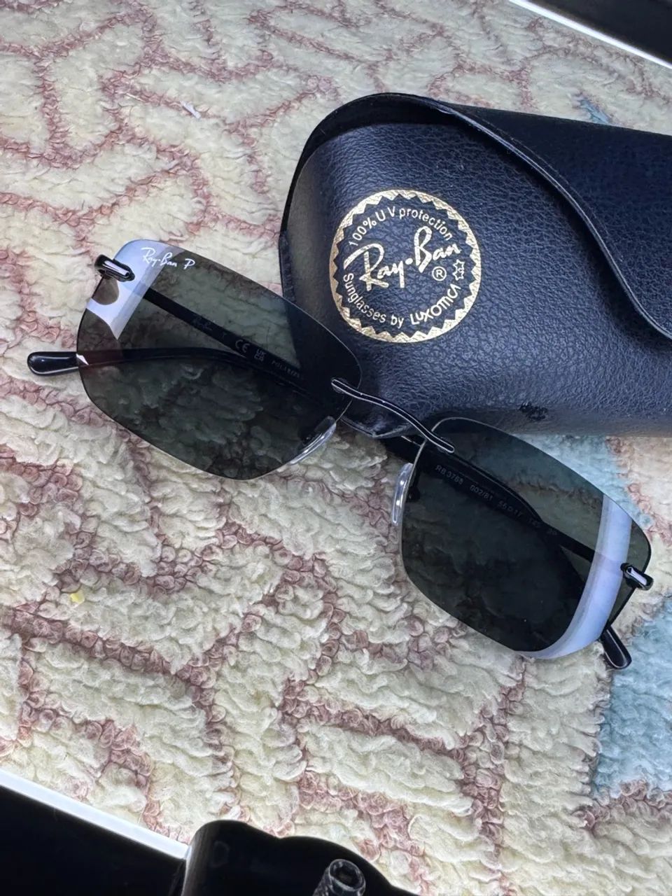 Vendo óculos Ray Ban original lançamento - Foto 3