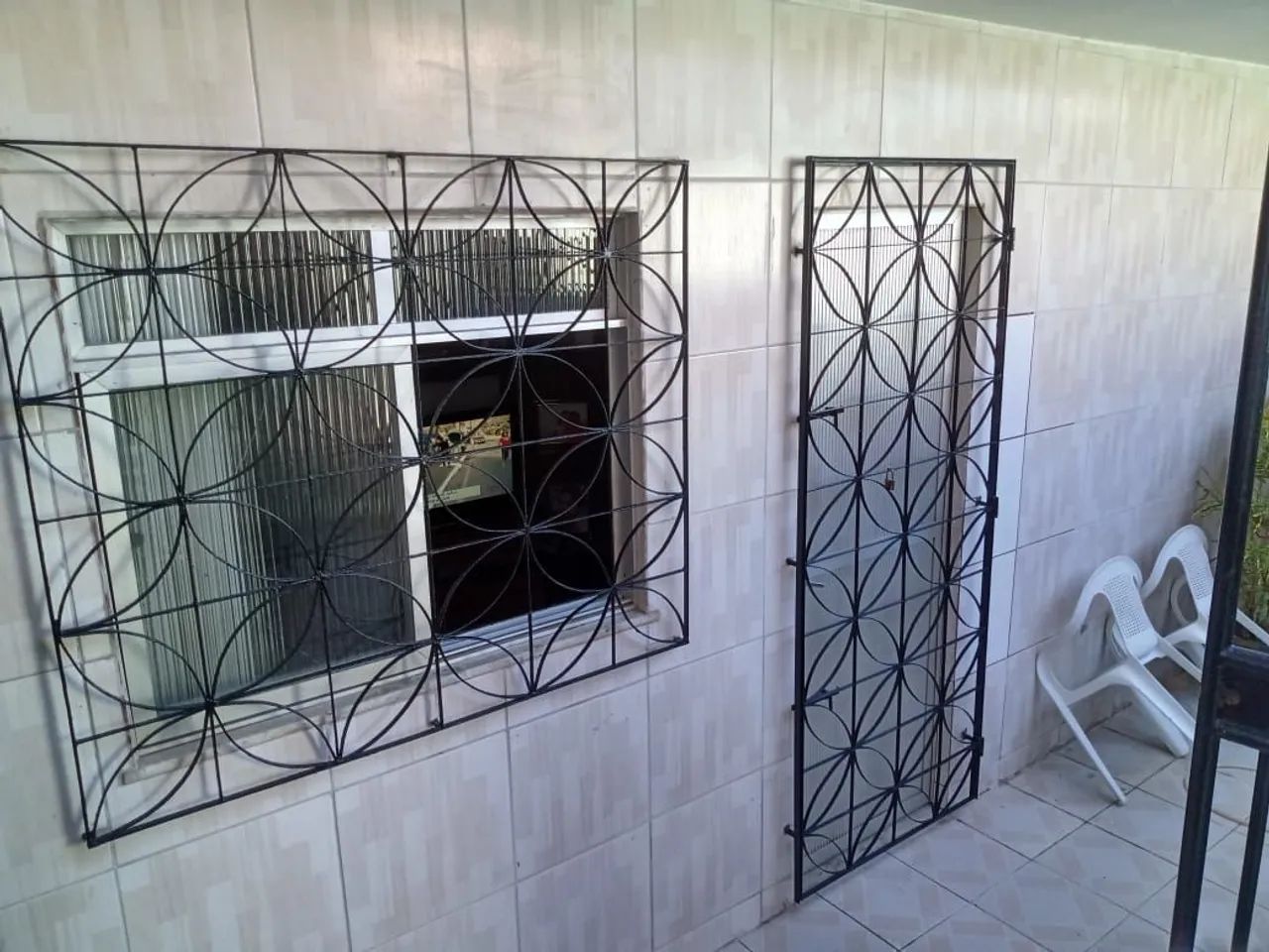 Vendo uma casa 
