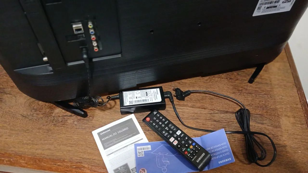 Smart Tv Samsung 32' HDR Wi-Fi Bluetooth Novíssima - Foto 6