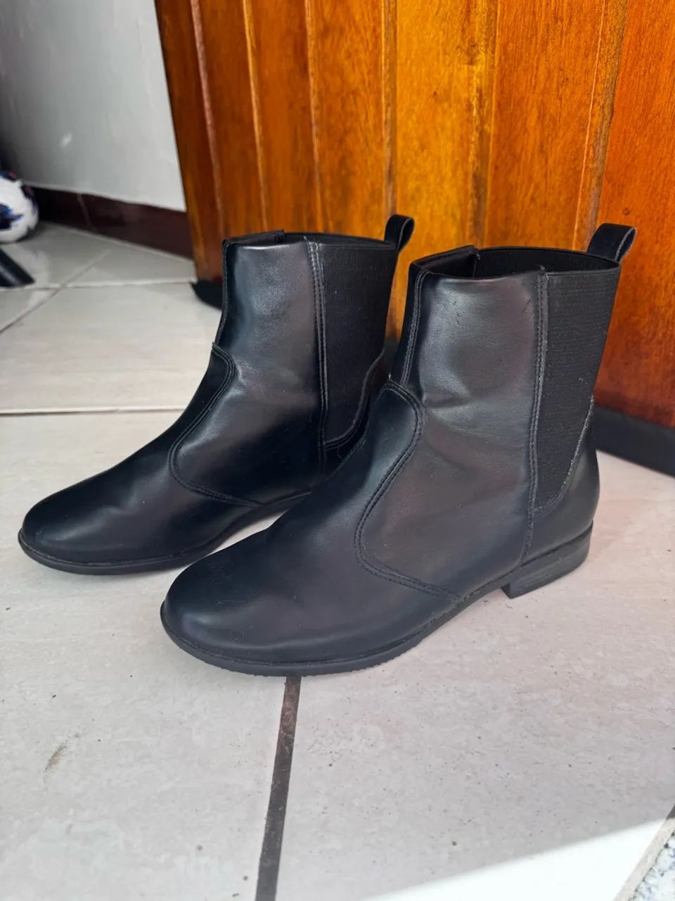 Bota cano médio moleca TAM 36 semi nova  - Foto 3