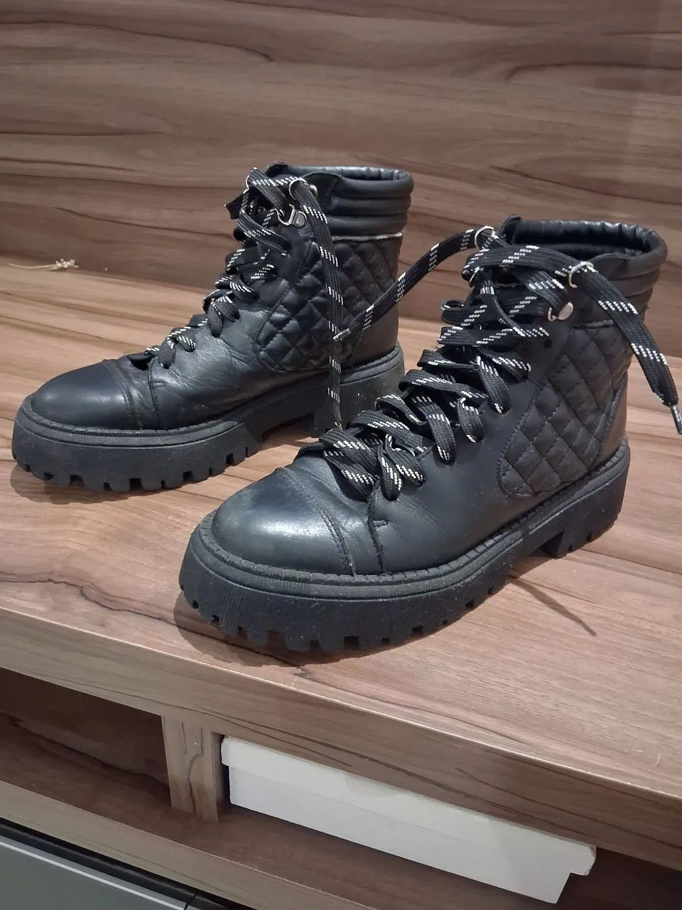 Bota coturno Arezzo 