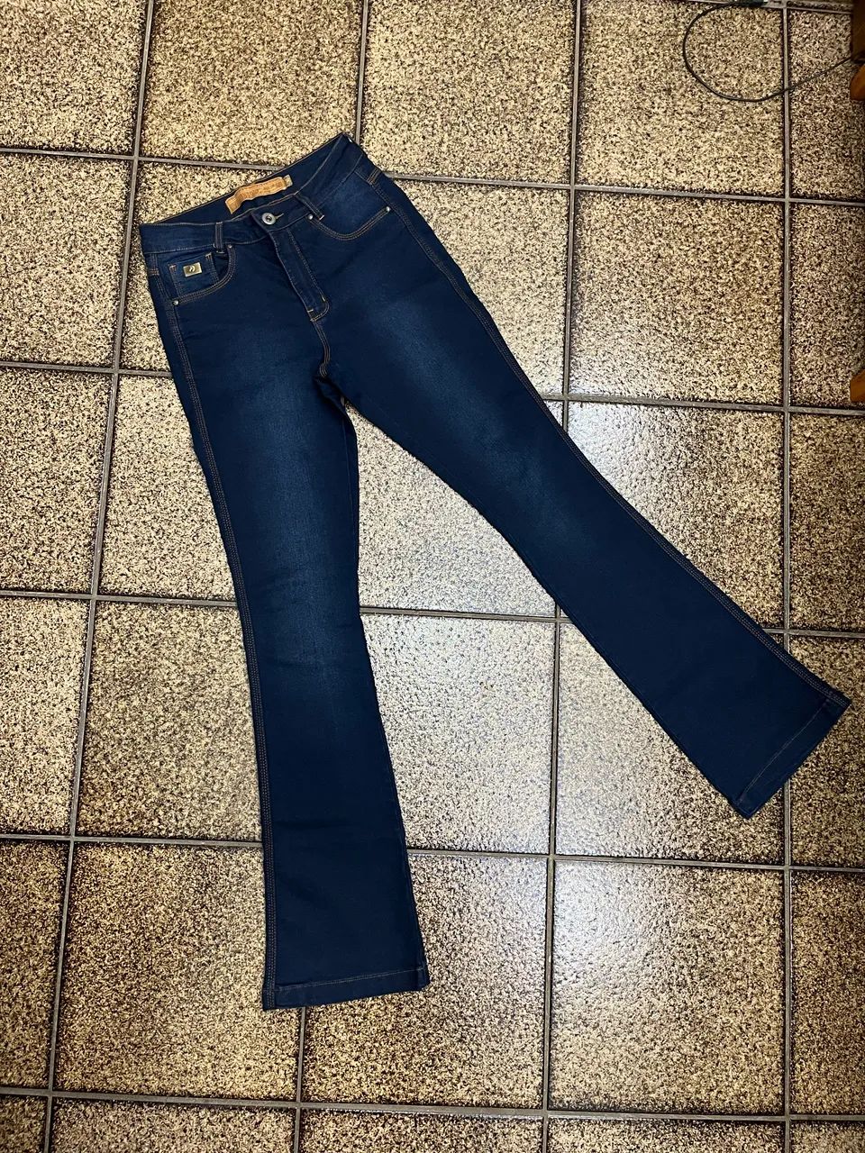 Calça Feminina BUPHALLOS Jeans Tradicional Original 36 - Foto 2