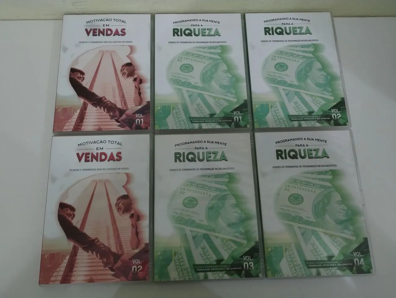 Lote com 33 DVDs e CDs originais do Coaching Paulo Vieira. - Foto 3