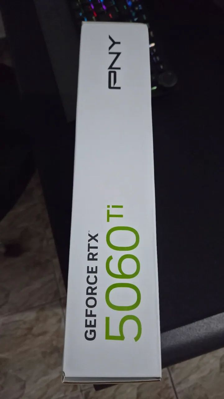 (Lacrada) RTX 5060 Ti 8 GB PNY OC Dual Fan Geforce Nvidia - Foto 3