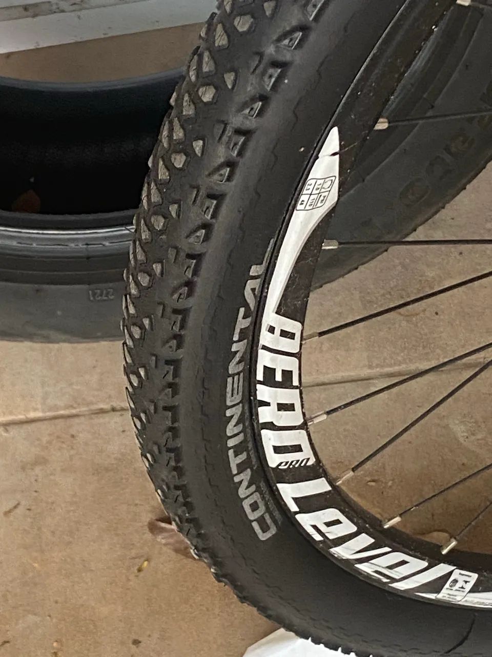 Pneu Continental aro 29 bicicleta  - Foto 5