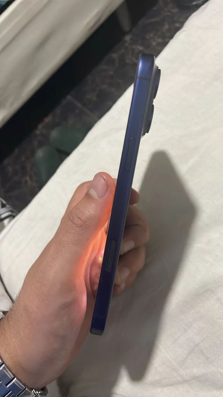 iPhone 17 pro max azul 256 - Foto 4