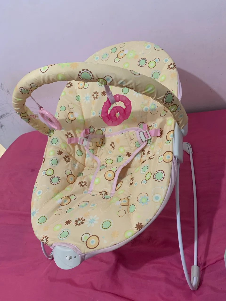 Cadeirinha de descanso para bebê que vibra  - Foto 2