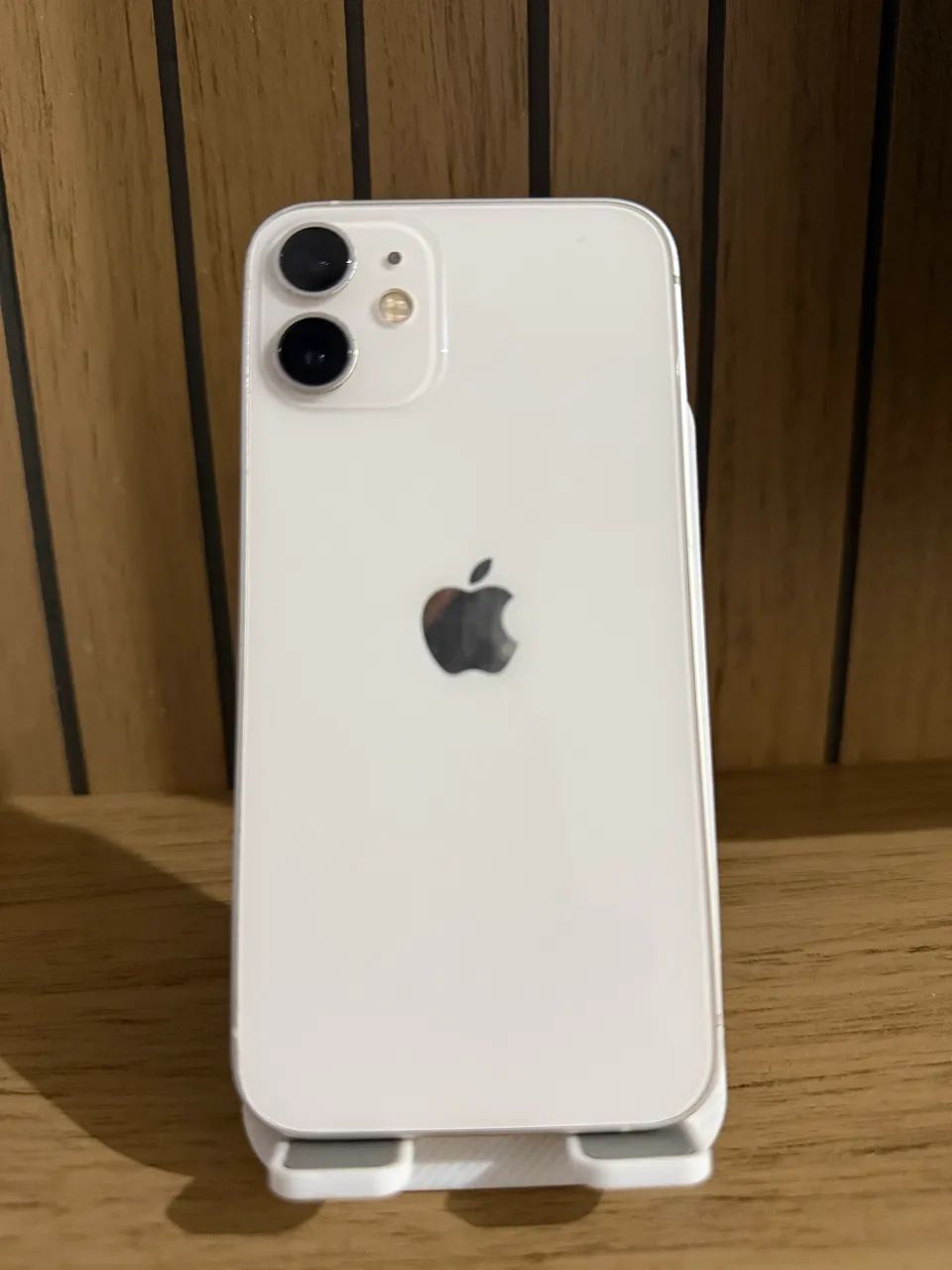 iPhone 12 Mini 64GB com Carregador Entrego