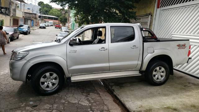 Toyota Hylux CD 3.0 SR 4 x 4, Ano 2013, Òtimo Estado, Aceito Troca