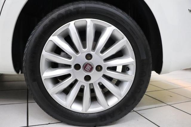 Fiat Linea ESSENCE 1.8 DUALOGIC 4P - Foto 17