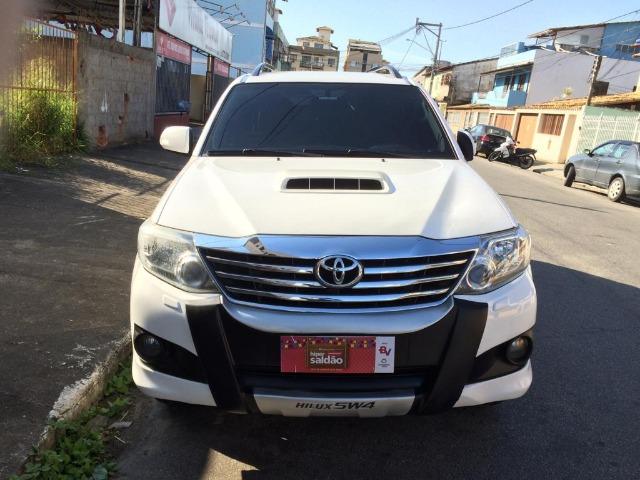 Hilux SW4 3.0 SRV 4X4 | 7 Lugares | Turbo Intercooler Diesel | Automático