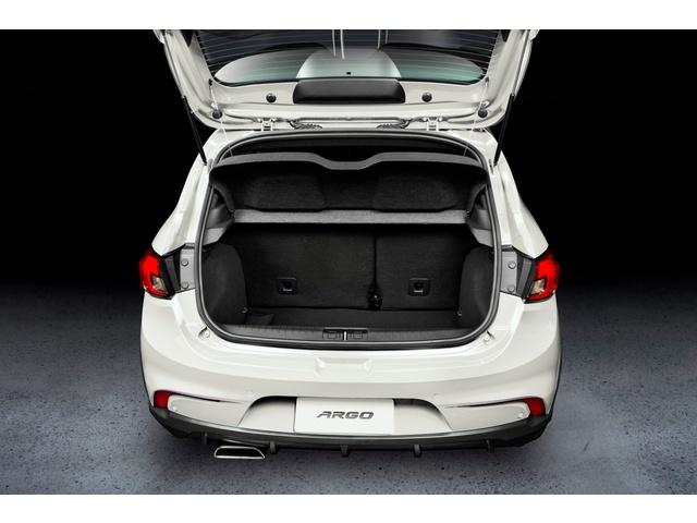 FIAT ARGO 1.8 E.TORQ FLEX HGT AT6 - Foto 5