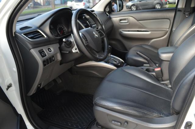 Triton Sport Hpe Diesel 4x4 - Unico Dono - Revisoes Concessionária - Foto 12