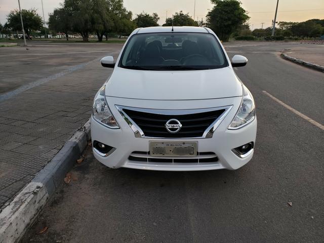 Nissan Versa unique 2017 - Foto 2