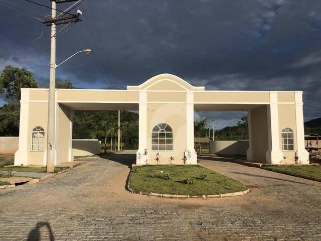 Terreno à venda, 240 m² por R$ 99.000,00 - Ubatiba - Maricá/RJ