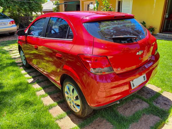 Chevrolet Onix 1.4 LT - Foto 6
