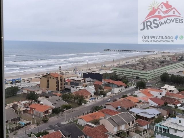 Maravilhoso apto com 02 dorm (01 suite), amplo, com vista pro mar