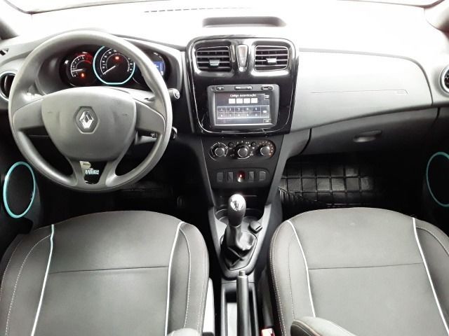 Renault Sandero 1.0 Vibe, 2017/2018, Completo, Branco, 48.000km - Foto 6