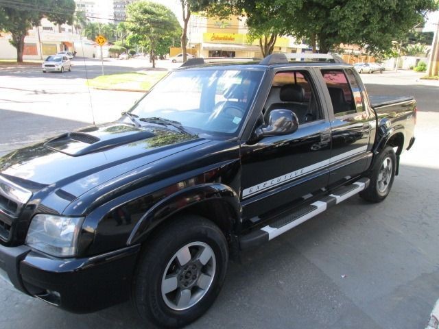 Gm chevrolet s10 2.8 executiva 4x4 - Foto 3