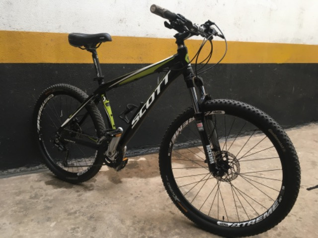 scott aspect 20