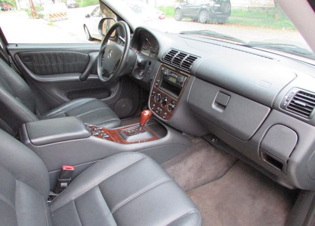 Mercedes Benz ML 430 2001, apenas 127.000 km, absolutamente impecável - Foto 10