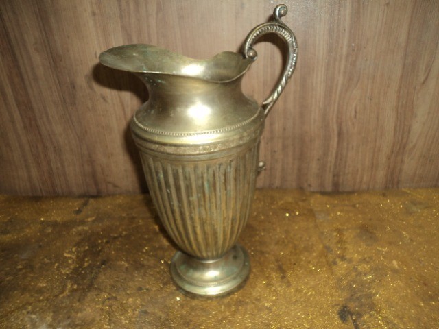 jarro antigo bronze /latao 40cnt ,]peça / - Foto 2