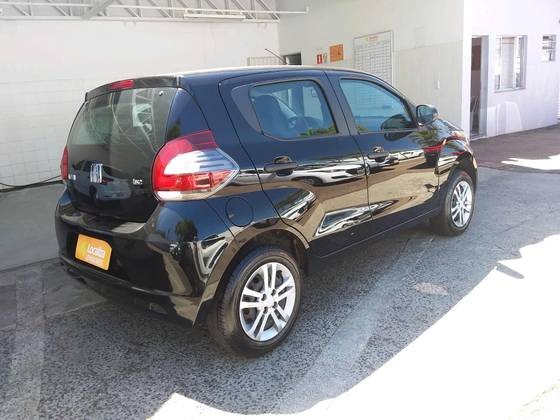 FIAT MOBI 2020/2020 1.0 EVO FLEX LIKE. MANUAL - Foto 6