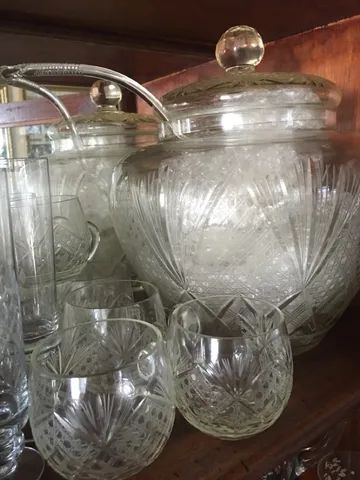 Antiga Poncheira de Cristal e 12 Taças - Foto 5