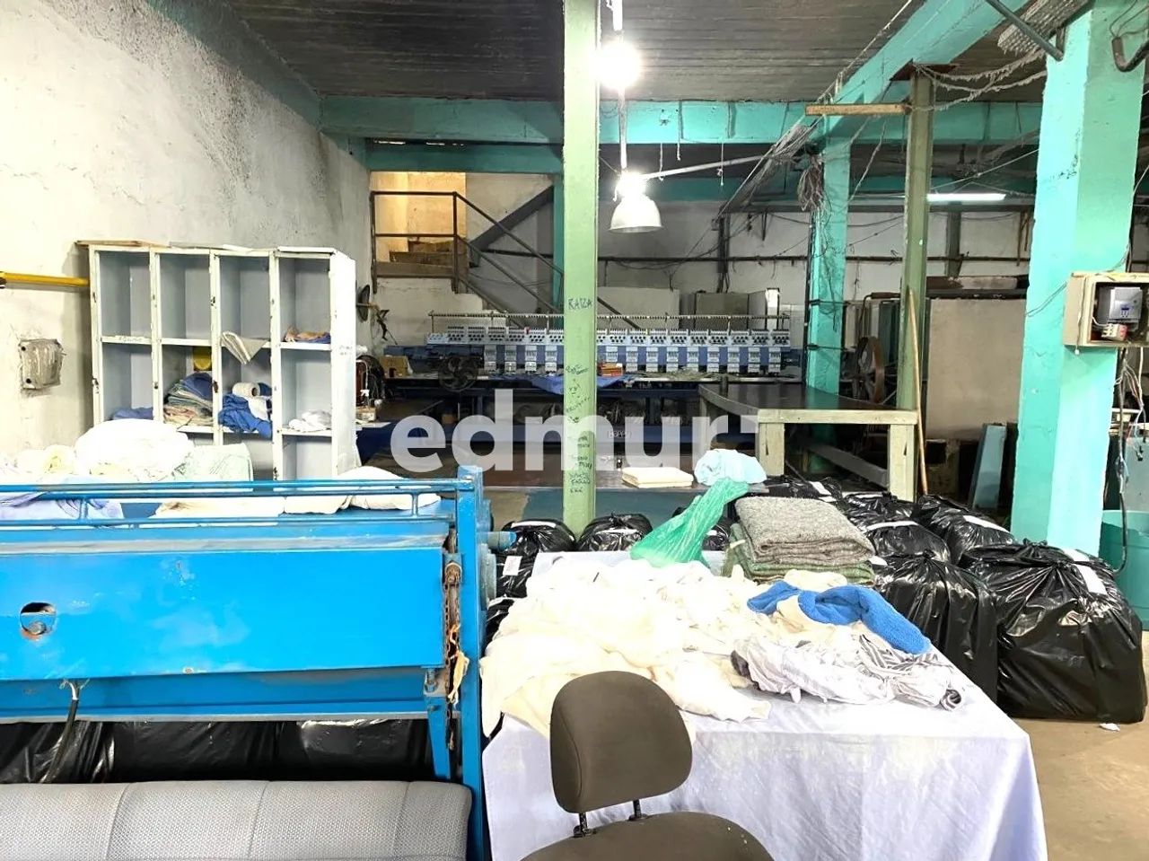 PREDIO para VENDA E ALUGUEL com 700m² no bairro Parque Novo Oratório com 1 quartos e 0 vag - Foto 5