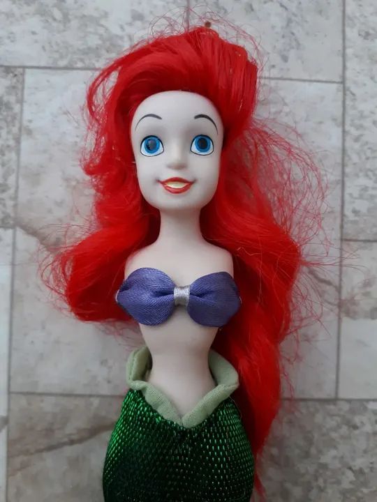 Pequena Sereia porcelana  - Foto 2